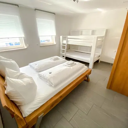 Daire Schanzenstrasse 690 M Ue. M